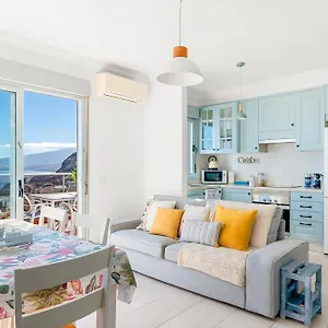boutique-apartment-with-bbq-terrace-and-ocean-views.adeje-hotels.com/